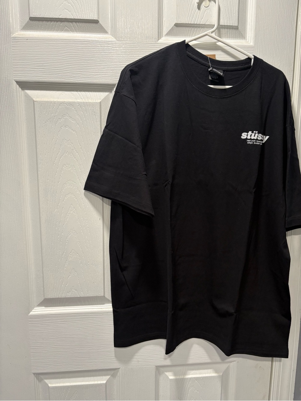Black Logo Short-Sleeve Men's Shirt BNWT size -XL POT-2/265